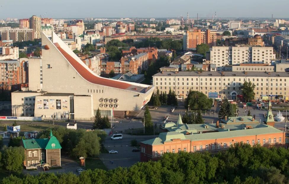 Хоккейная арена в омске. Aiatalanta g omsk что это. Ночной любинский проспект омск. Омск центр города. Aiatalanta g omsk что это.