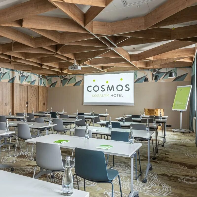 Holiday inn павелецкая. Cosmos smart semenovskaya. Cosmos smart semenovskaya. Cosmos smart отель семеновская. Апарт-отель yard residence.