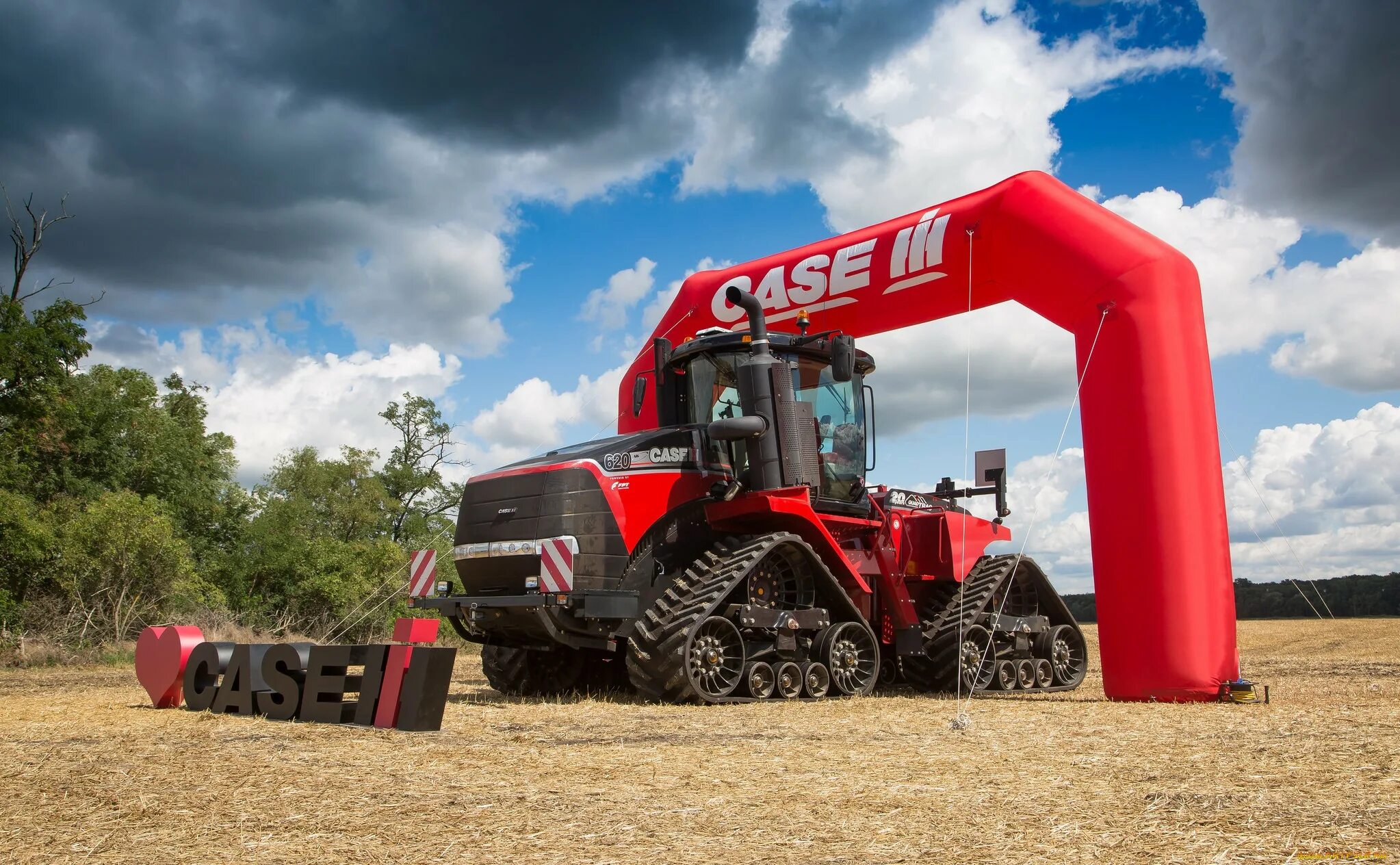 Fendt 1050 Vario Quadtrac. Case IH 620 New. Сельхозтехника CNH. Сельхозтехника Case 290