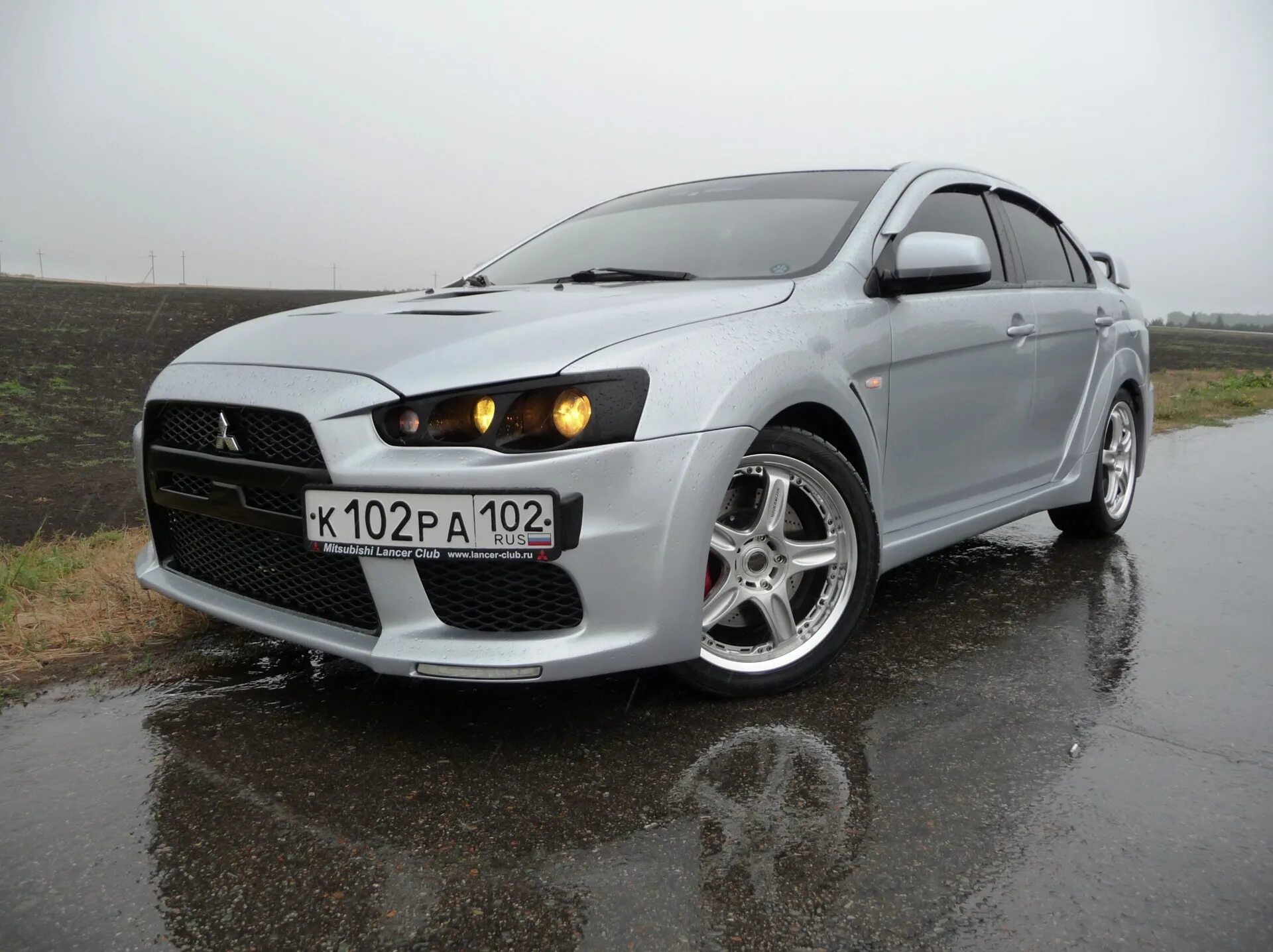 Mitsubishi уфа. Лансер 10 на Volk Racing. Mitsubishi Lancer 10 r18 rays. Лансер 10 Volk. Mitsubishi Lancer 10 2.4.