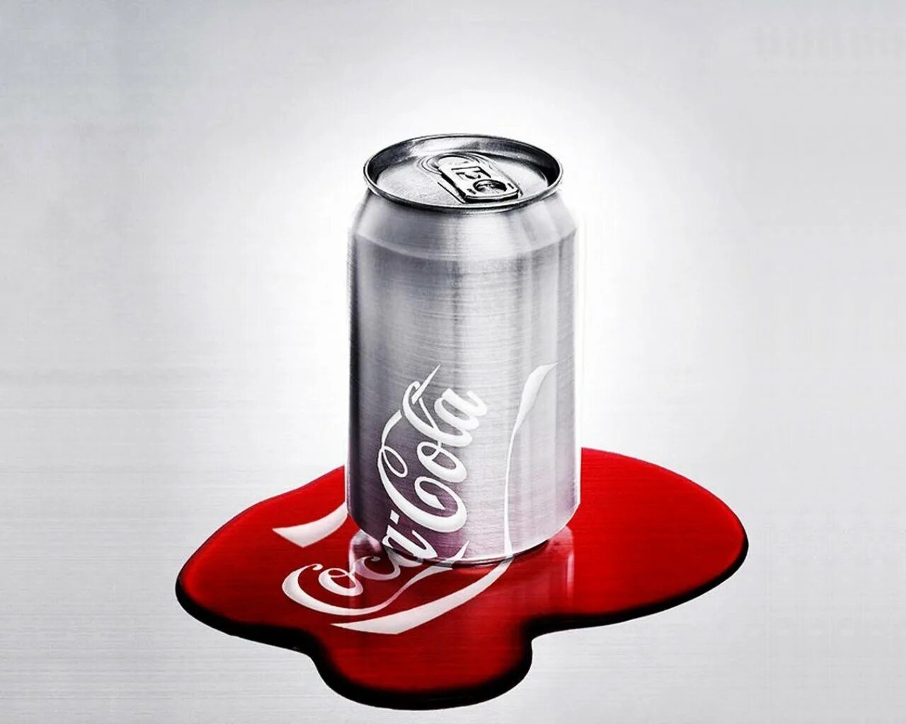 Обои coca cola. Кока кола. Банка колы. Coca Cola обои на рабочий стол. Крышка банки колы.