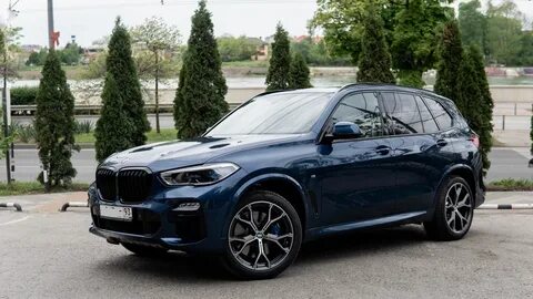 BMW X5 30d, синий бегемот.