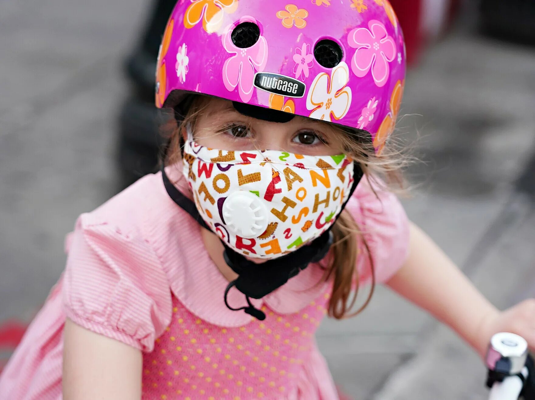 Children news. Маска. Children Wear Masks. Картинки News for Kids. Nows for Kids.