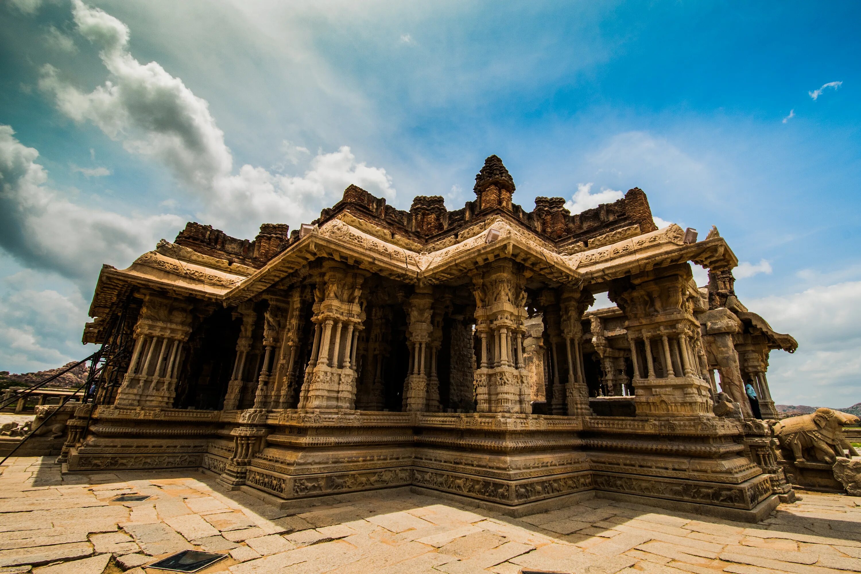 Храм юнеско в индии. Хампи и руины виджаянагара. храм хазарама хампи. hampi karnataka. o деревня хампи (карнатака).