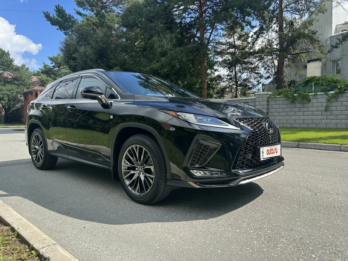 Лексус новый 2021. Лексус rx300 2022. Белия лексус 300 2022. Lexus rx 300 2022. Lexus rx 300 2022.