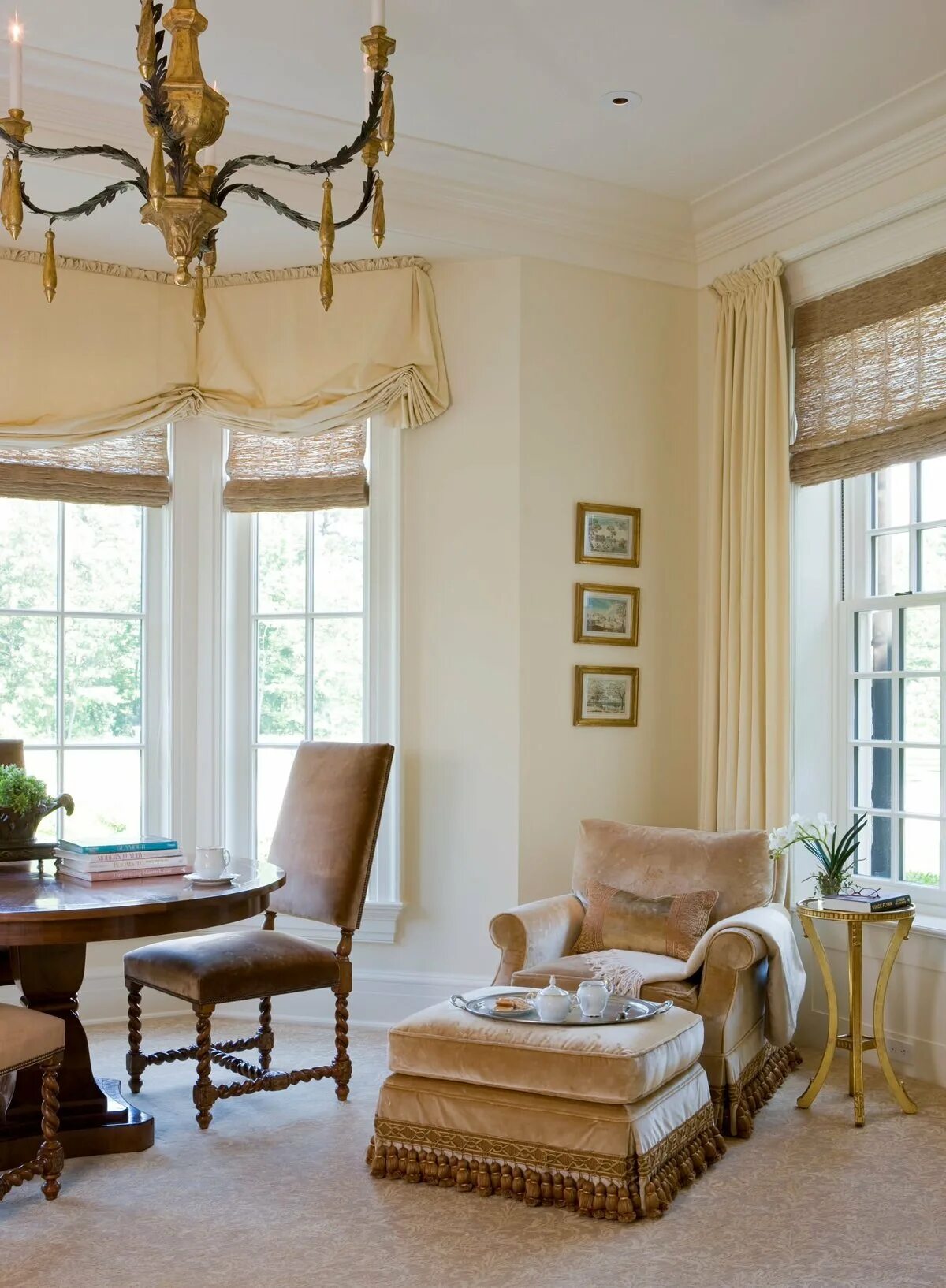 шторы в гостиную. шторы в римском стиле. римские шторы в классическом стиле. шторы современная классика. шторы в римском стиле.