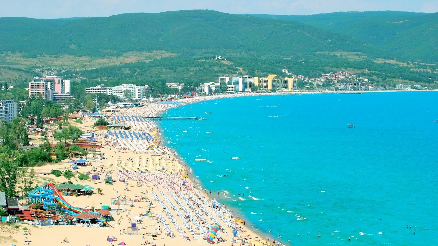 Солнечный берег фото. Солнечный берег Болгария пляж. Sunny Beach Болгария. Болгария золотые Пески Солнечный берег. Социалистическая Болгария пляж.