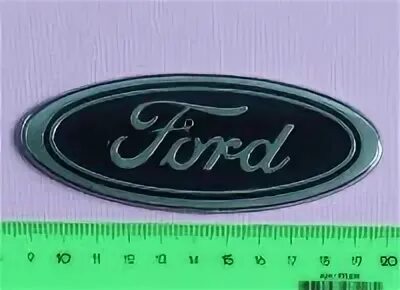Размер заднего шильдика форд фокус 3. Значок ford focus 2 на багажник. Значок форд размеры. 3 артикул. Эмблема ford 2086510.