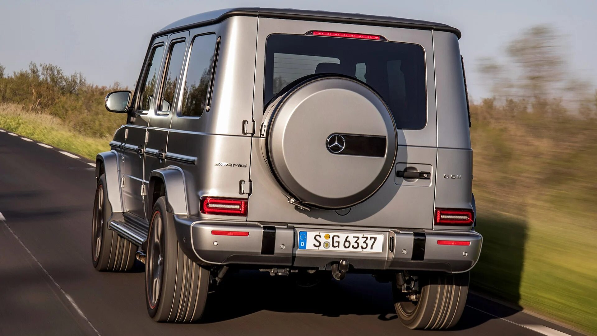 Mercedes g 2024. Mercedes g63 AMG. Mercedes Benz g63 AMG запаска. Mercedes g63 w463 Rear.