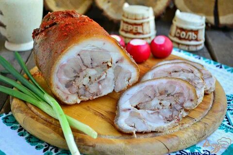 Рулет из рульки запеченный в духовке