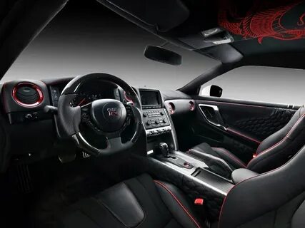 Nissan gtr салон