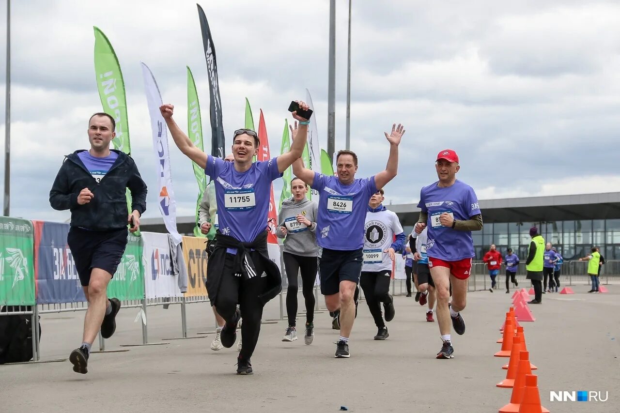 беги герой 2022 нижний новгород. марафон беги герой нижний новгород. бег герои. бег герои. бег герои.