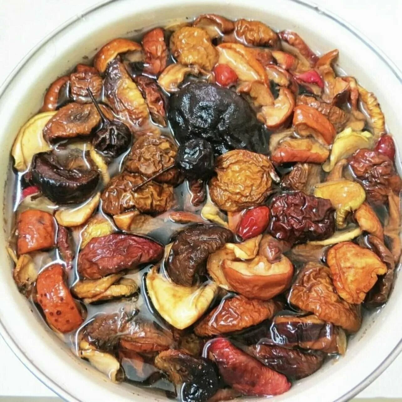 сухофрукты компотная смесь. для компота были куплены следующие сухофрукты. компотная смесь 1 кг. компотная смесь дары природы, 500 г. для компота были куплены следующие сухофрукты.