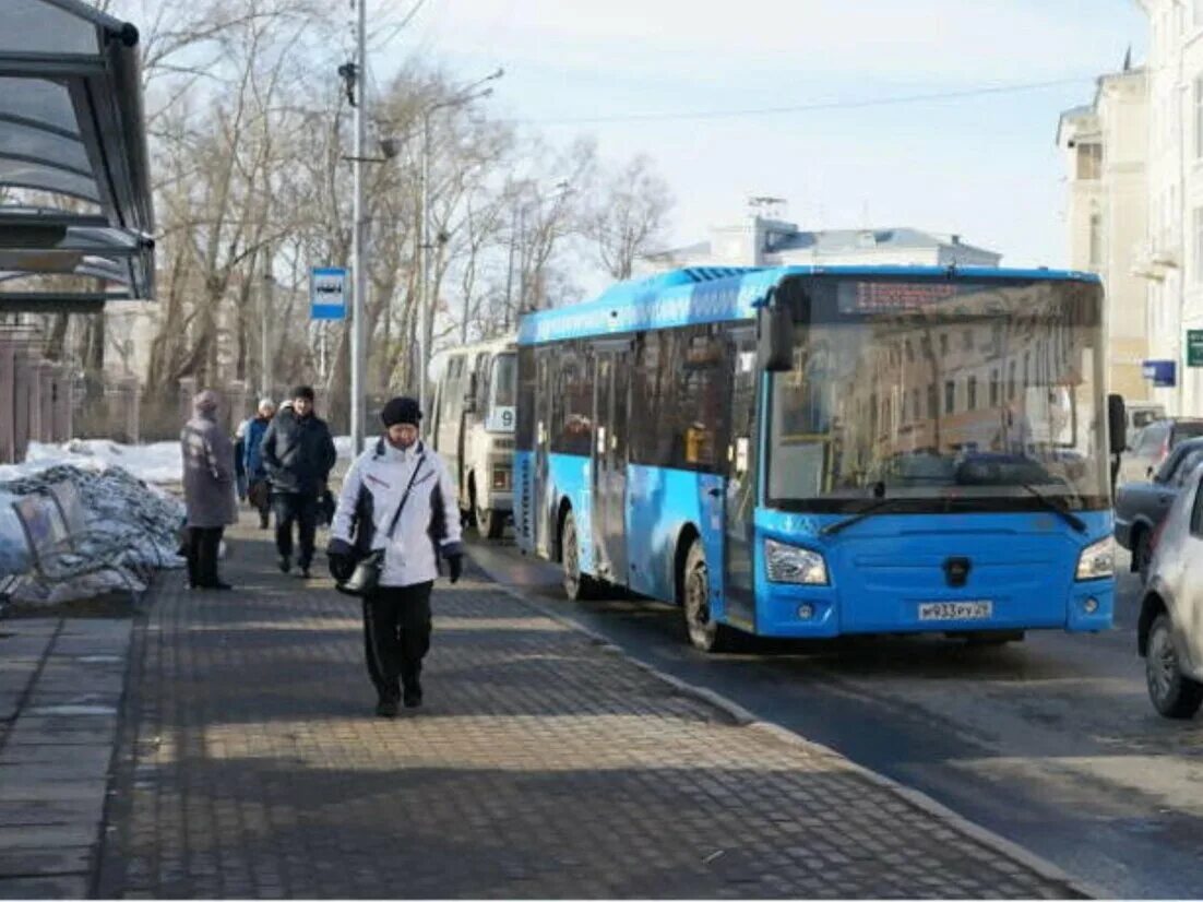 Автобус 10 Архангельск. Общественный транспорт Архангельска. Архангельский автобус. Автобус 11 Архангельск.