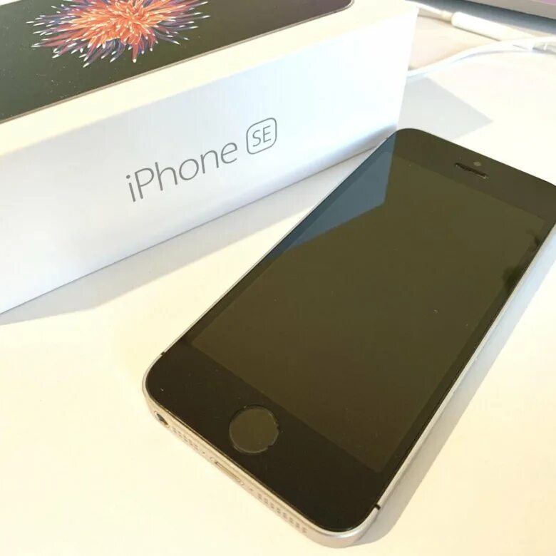 Apple se 128. Iphone se Space Gray 32gb. Apple iphone 5se 128gb. Айфон се 128 гигабайт. Айфон se 1 поколения 128 ГБ.