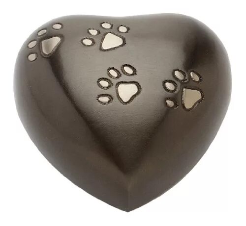 Pet heart. Urns.