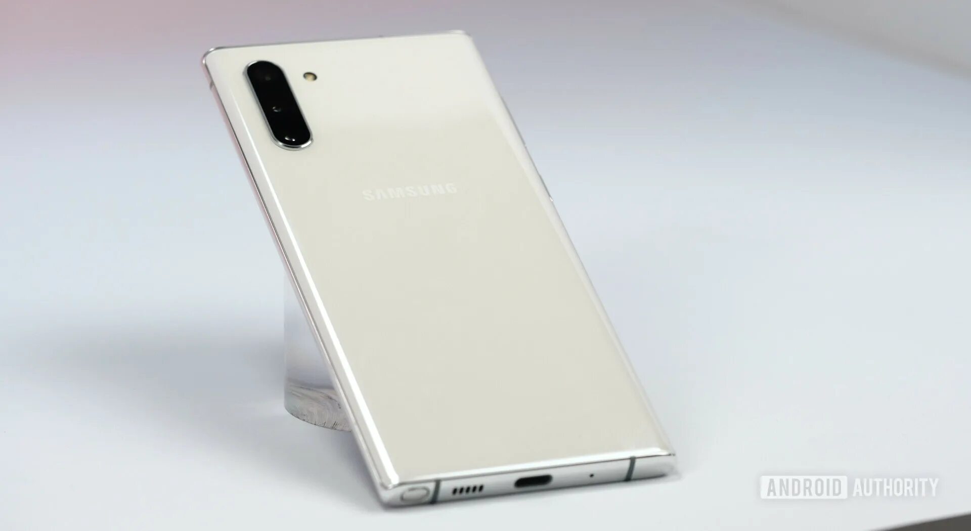 Samsung Galaxy Note 10 Plus белый. Samsung Galaxy Note 10 White. Samsung Galaxy Note 10 256gb. Samsung Galaxy Note 10 Plus Аура. Galaxy note 12 256