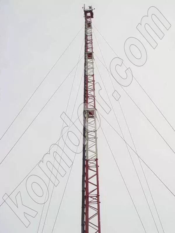 Столб мачта. Прожекторная мачта пмс28м36. Решетчатые мачты. Опора связи металлическая. Мачта решетчатая.