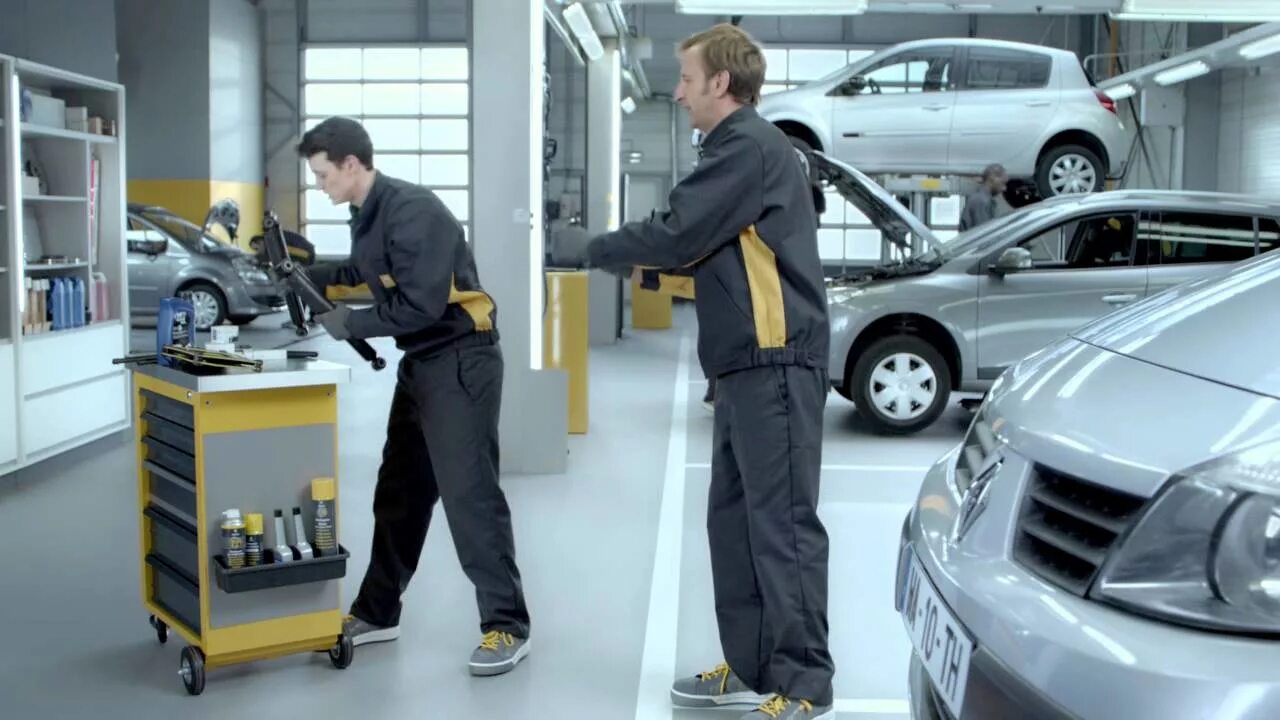 Сервис renault. Renault service. Техническое обслуживание Renault. Renault car service. Техническое обслуживание автомобиля.