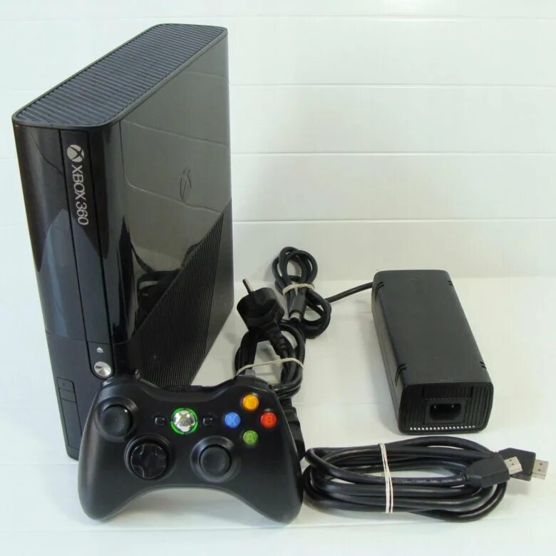 Купить приставку xbox 360. Xbox 360 e. Xbox 360 Slim e. Xbox 360 Slim 500gb. Xbox 360 е 500gb.