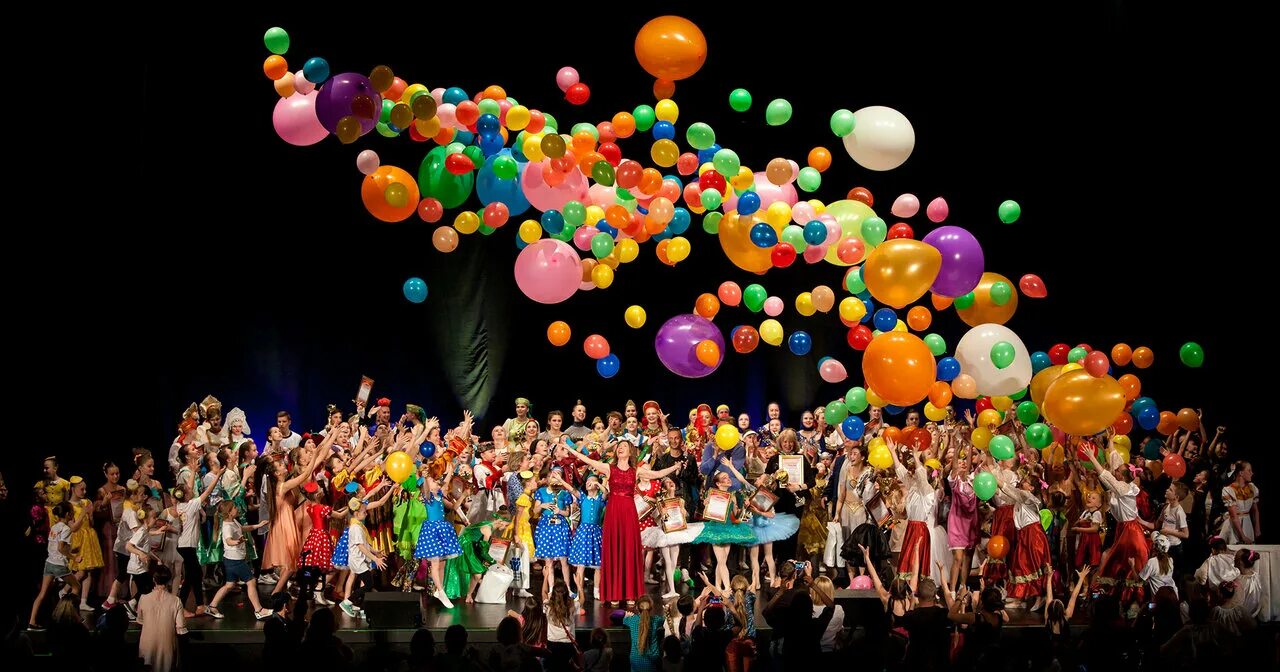 масленица в 2024 году. 5 праздников. 5 праздников. открытки евсеев день. приветствие дай пять.