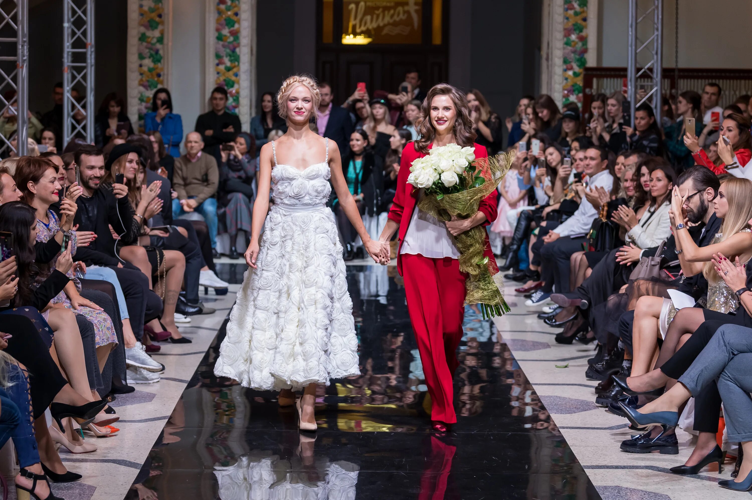 Сочи фэшн вик 2025. Сочи fashion week 2025. неделя моды в сочи 2025. сочи фэшн вик 2025. модное мероприятие.