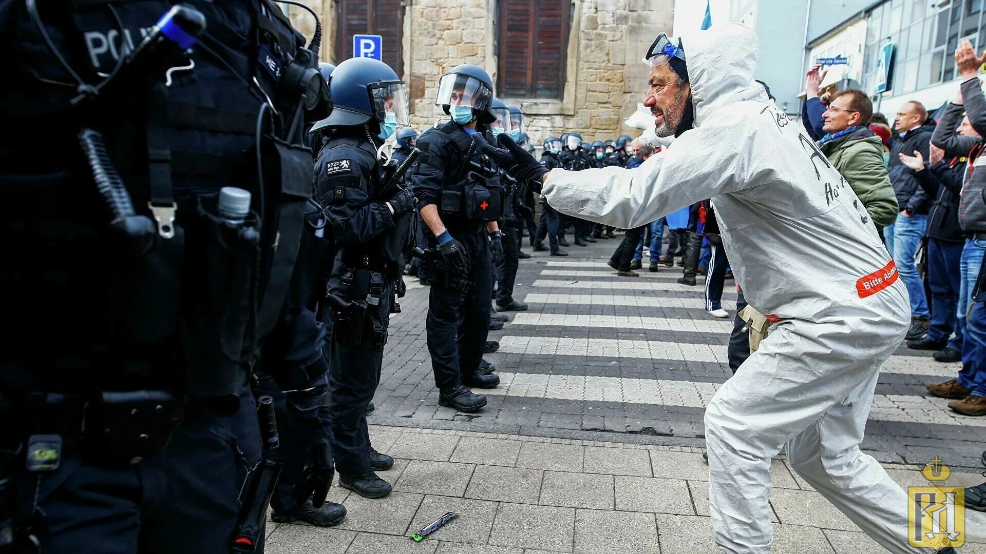 2 июня европа. Протесты в Германии. Массовые беспорядки в Германии.