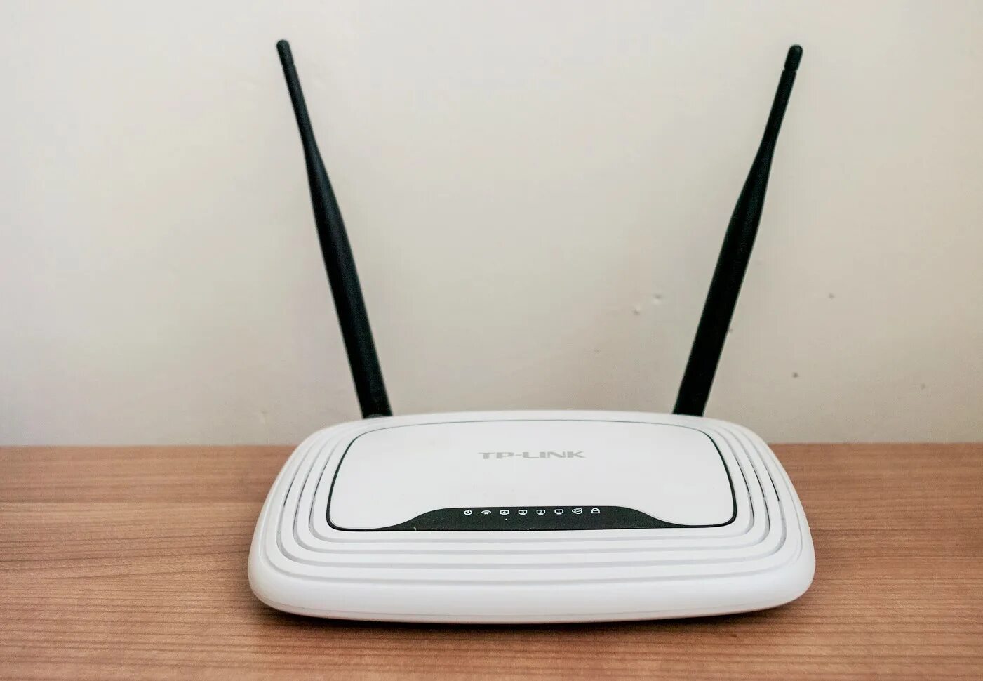 TP link WIFI 6 роутер. Wi-Fi роутер ENGENIUS eor7550. Wi-Fi роутер Paradyne 6218. Wi-Fi роутер kroks Box-2l1u-SM. Хороший роутер wifi для дома мощный купить