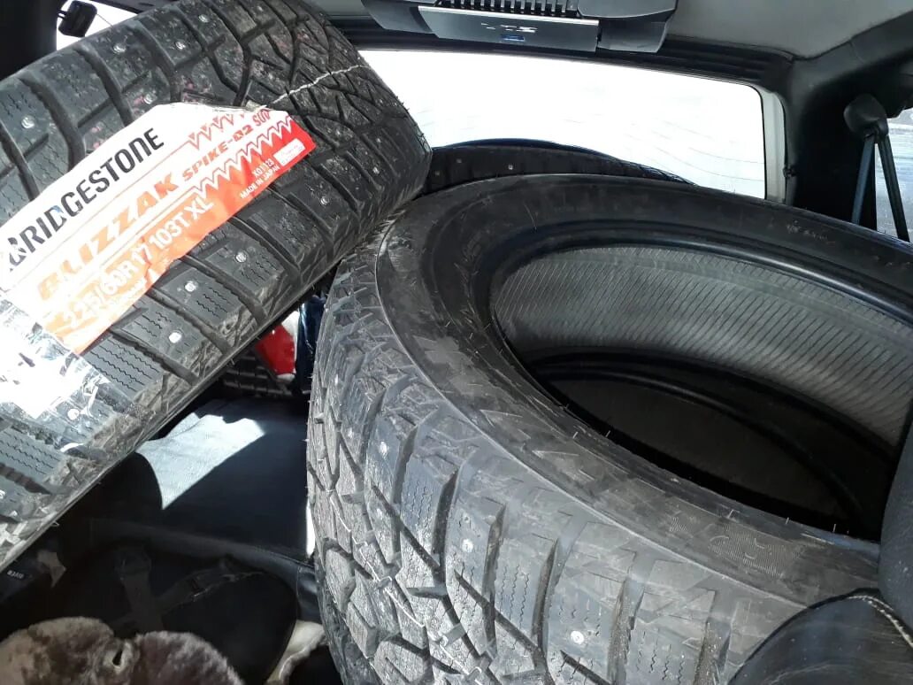 Шины бриджстоун спайк. Bridgestone Blizzak Spike-02 SUV 265/60/18. Bridgestone Blizzak Spike-02. 265/60 R18 Bridgestone Blizzak Spike-02 XL. 265/60 R18 Bridgestone Blizzak Spike-02 SUV 114t ш.