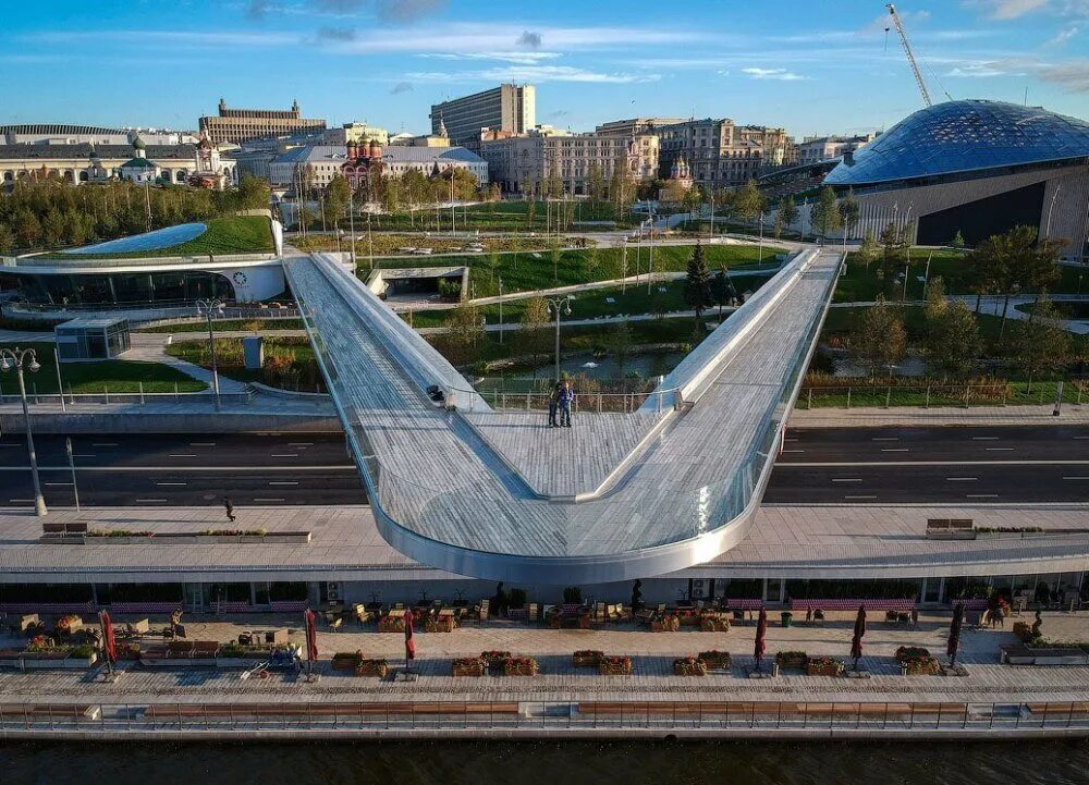 Новогодняя Москва 2023. Парк ЗАРЯДЬЕ, Парящий Мост - YouTube