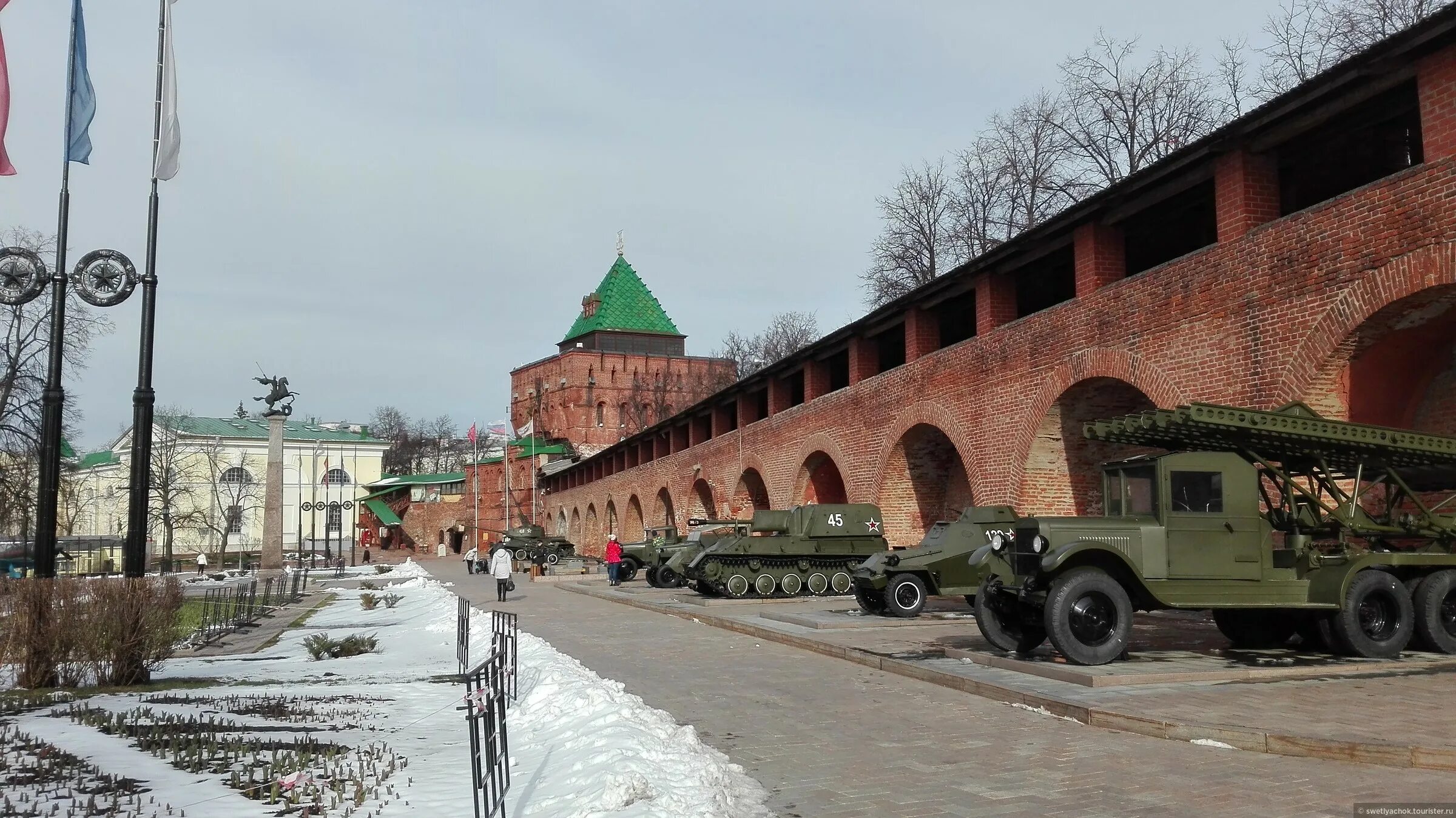 Кремлевская стрелка. Горьковский Кремль. Достопримечательности Нижнего Новгорода за 2 дня.