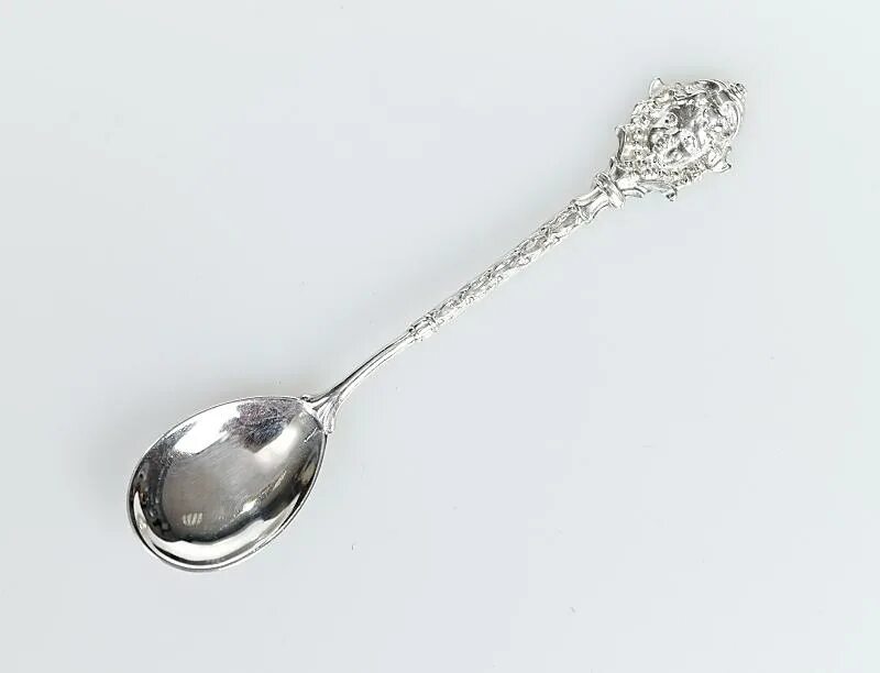 Silver Spoon 2023. Silver Spoon Пражской. Серебряная ложка кофейная. Серебряная кофейная ложечка маленькая. Маленькая серебряная ложка