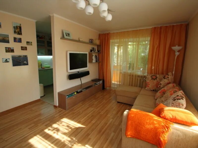 хрущевка смежные комнаты. угловая хрущевка с двумя окнами. 1 комнатная квартире в хрущевке реальные. однокомнатная квартира хрущевка. однокомнатная квартира.