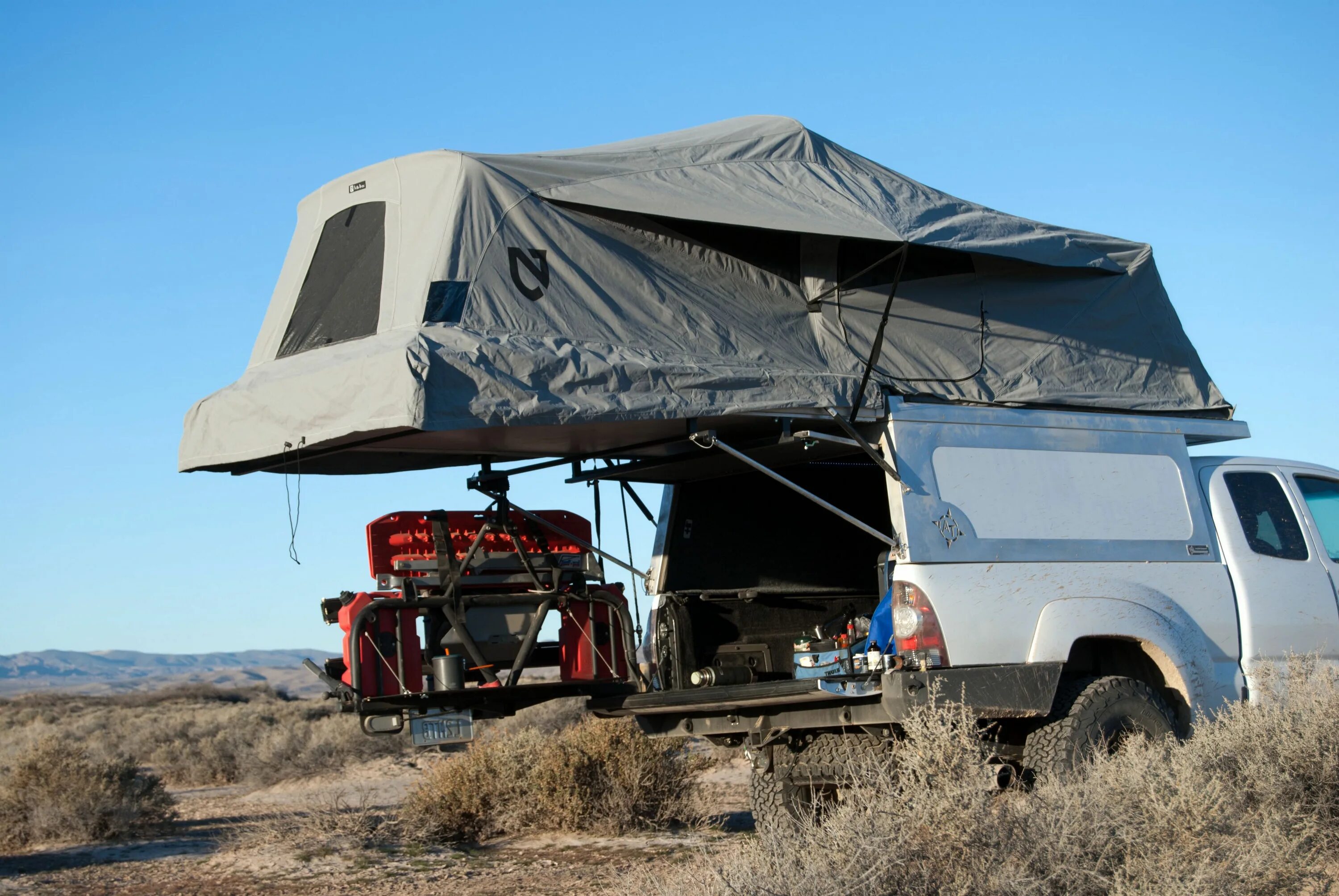 Camping platform. Tacoma Camper. Camper for Toyota Tacoma Base Cabin 2014. Палатка на пикап. Палатка-кемпер на пикап.