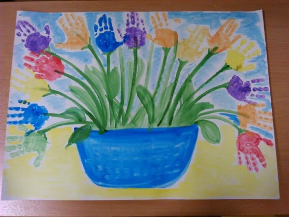 Рисование цветы для мамы. Рисование букет для мамы. Рисование цветы в подготовительной группе. Рисование весенний букет старшая группа.