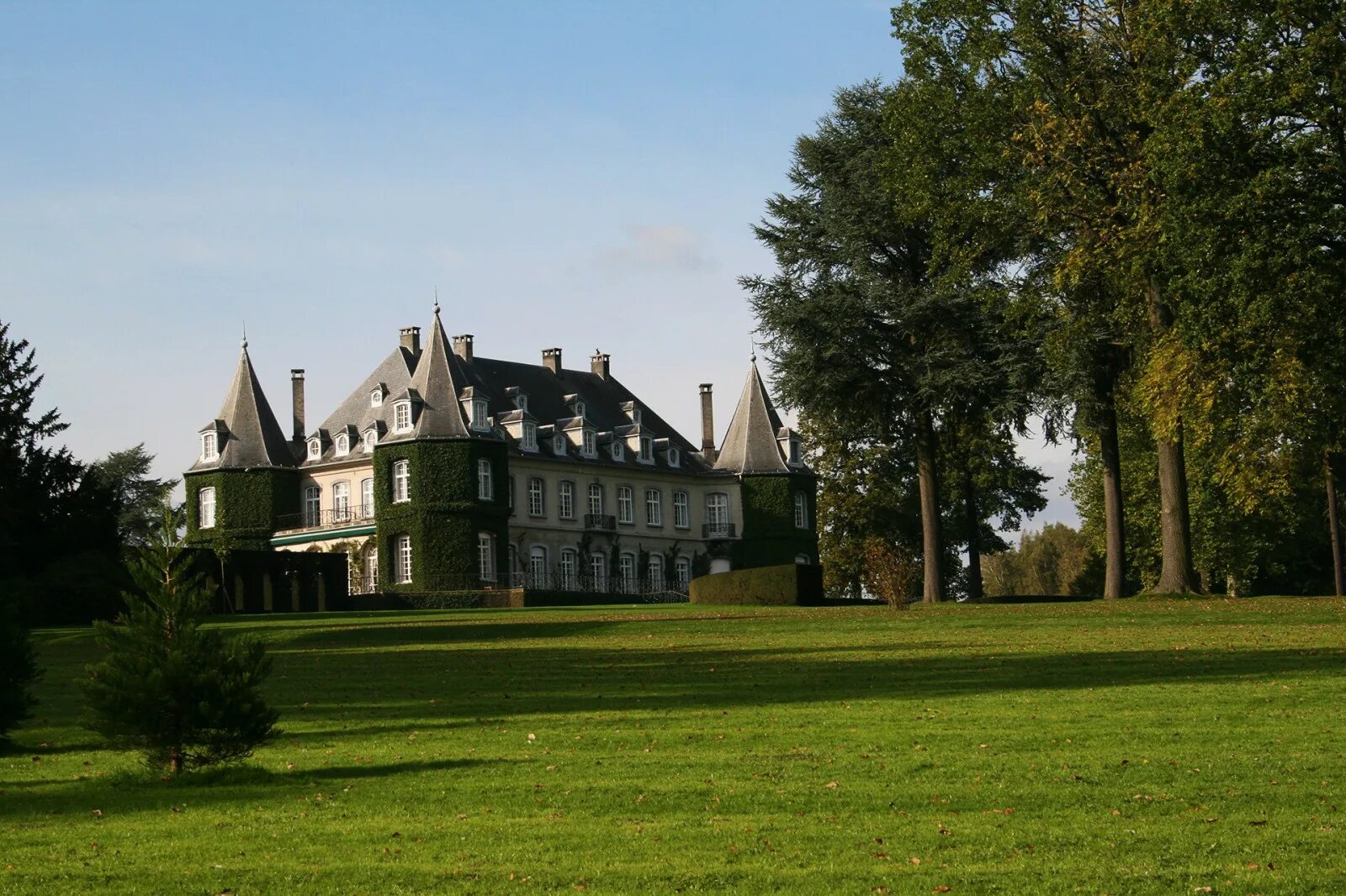 Building park