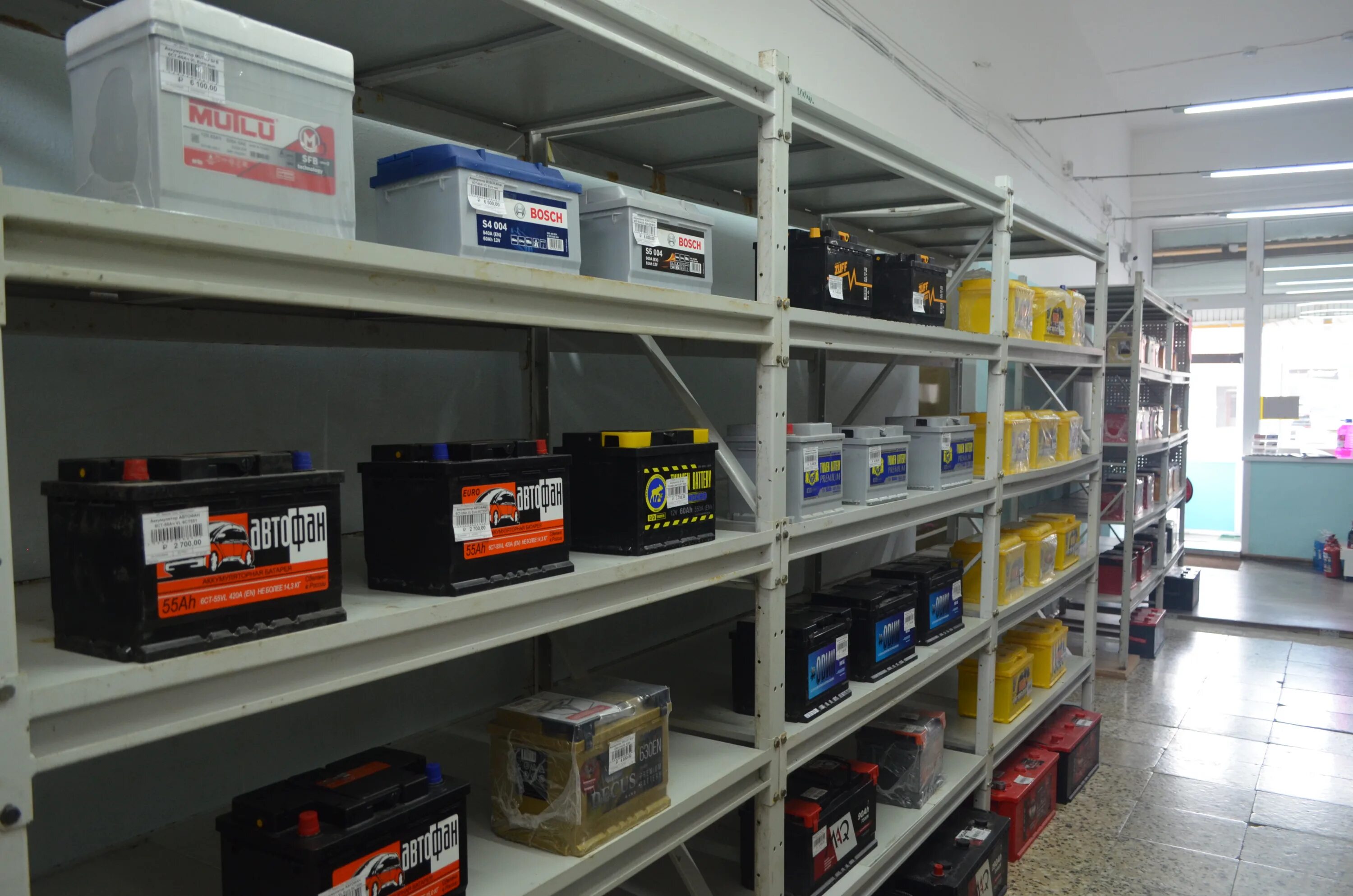 акб монтажников оренбург. магазин аккумуляторов в оренбурге. магазин батареек. аккумуляторный мир. батареи для магазина.