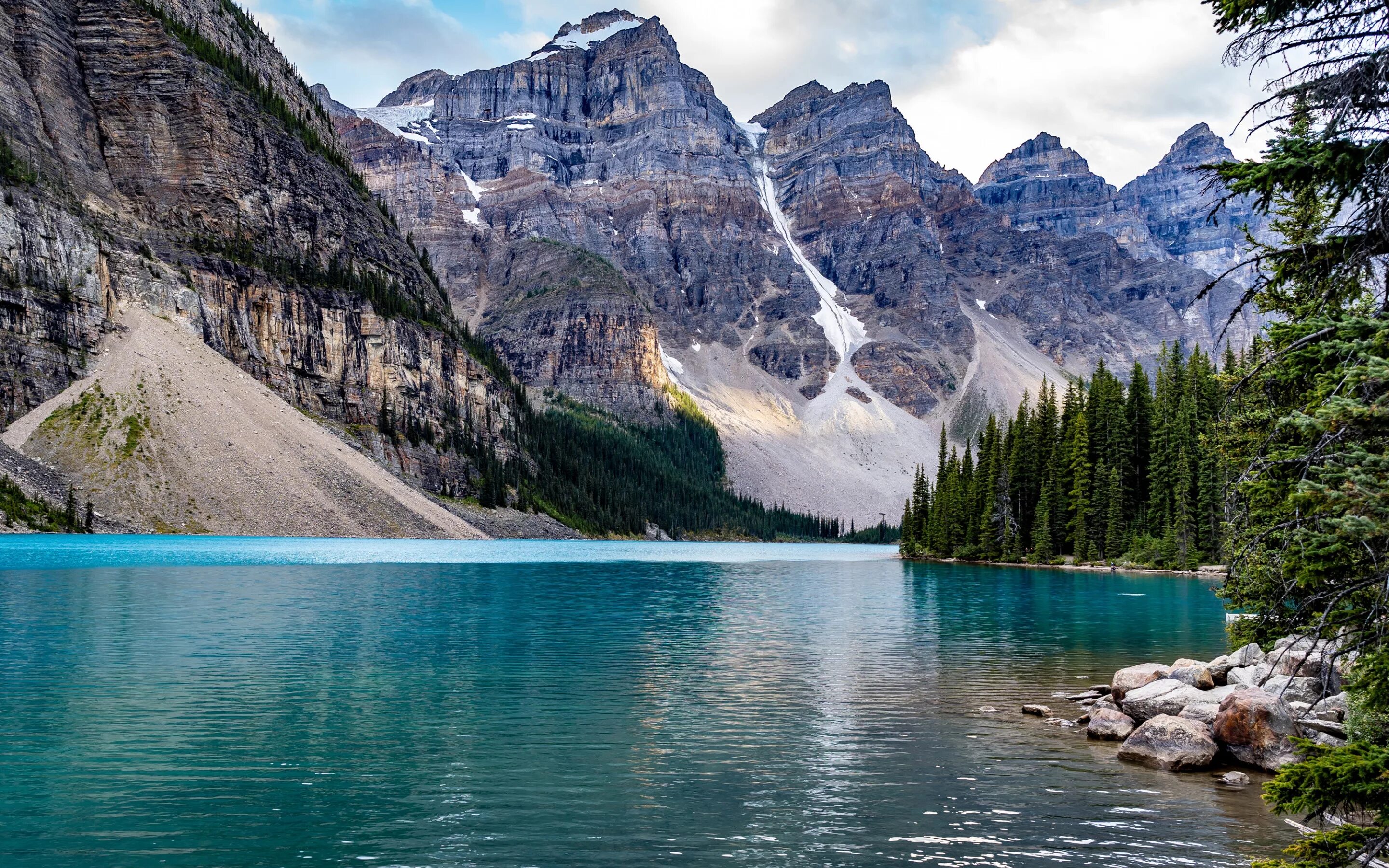 Canada lakes. Озеро Морейн в Канаде. Банф Канада Морейн.