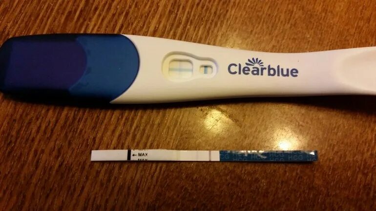 Цифровой тест на беременность Clearblue 6 дней до задержки. Тест клеар Блю за 5 дней до задержки. Clearblue тест за 5 дней до месячных. Ckear Blue тест до задержки 2 дня.