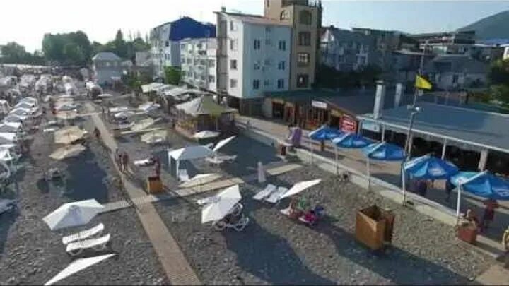 Пляж багратион лазаревское. Лазаревское рыбацкий поселок пляж. Рыбацкий лазаревское. Веб камера лазаревское пляж рыбацкий. Лазаревское рыбацкий поселок июль 2022.