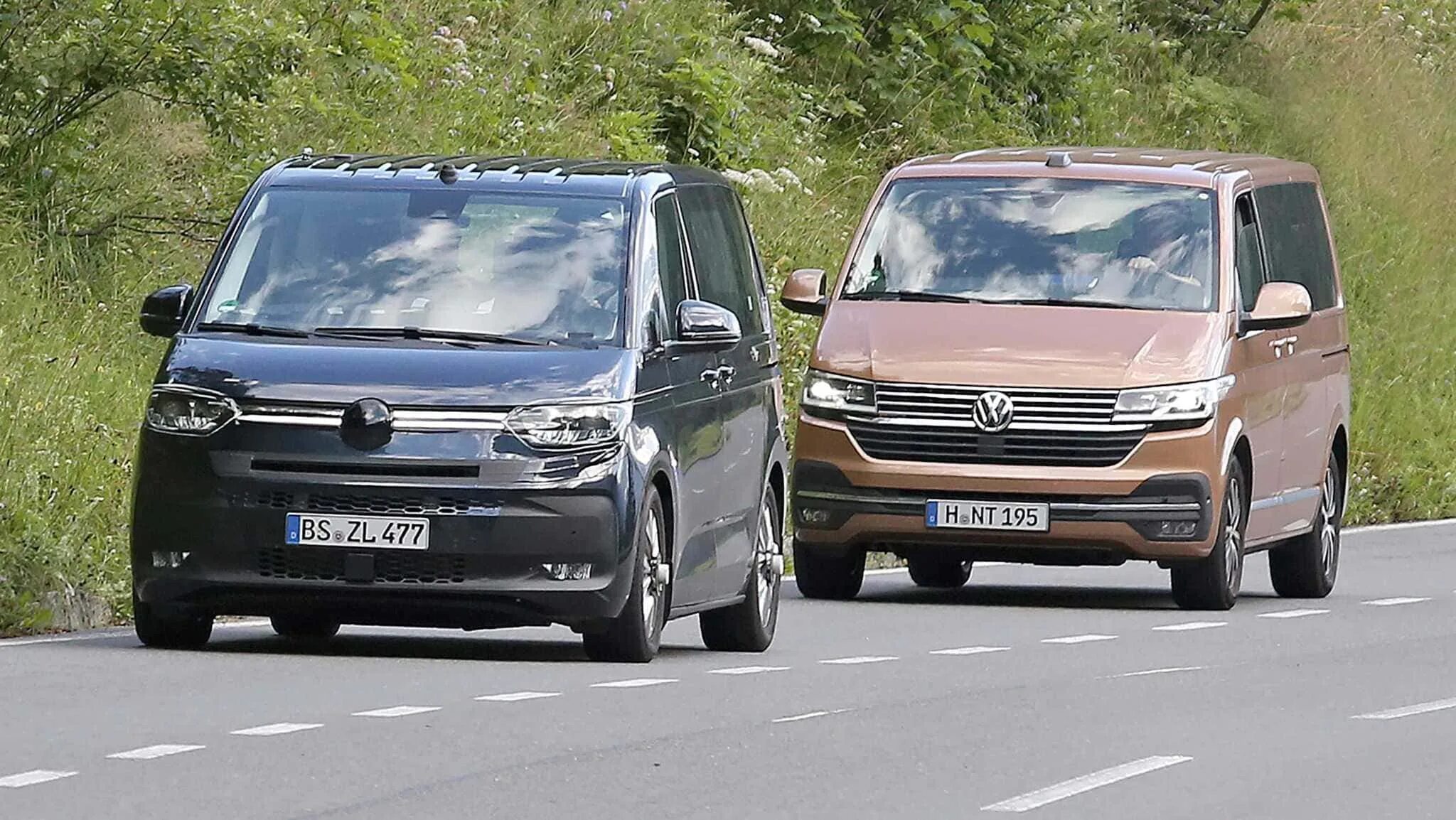 Новый т 7. Новый Volkswagen Transporter t7. Фольксваген Мультивен т7. Новый Volkswagen Multivan t7. Мультивен т7 2021 Фольксваген.