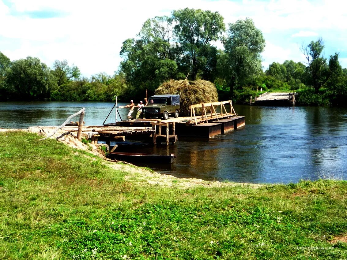 Погода селец трубчевского района. Река Быстрик село Селец. Село Селец Брянской области. Село Селец Трубчевского района Брянской области. Голубча Трубчевский район.