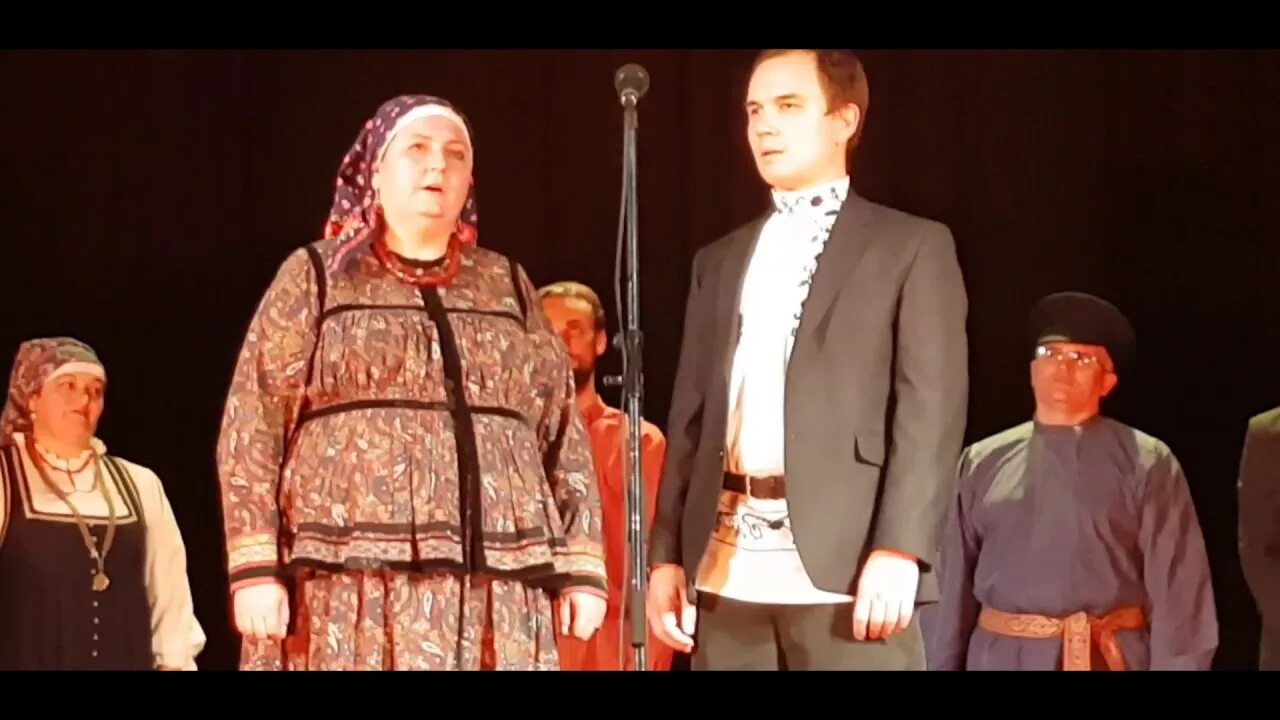 Песня волга хор. Волжский русский народный хор. Песня волга хор. Вниз по матушке по волге. Волжский русский народный хор.
