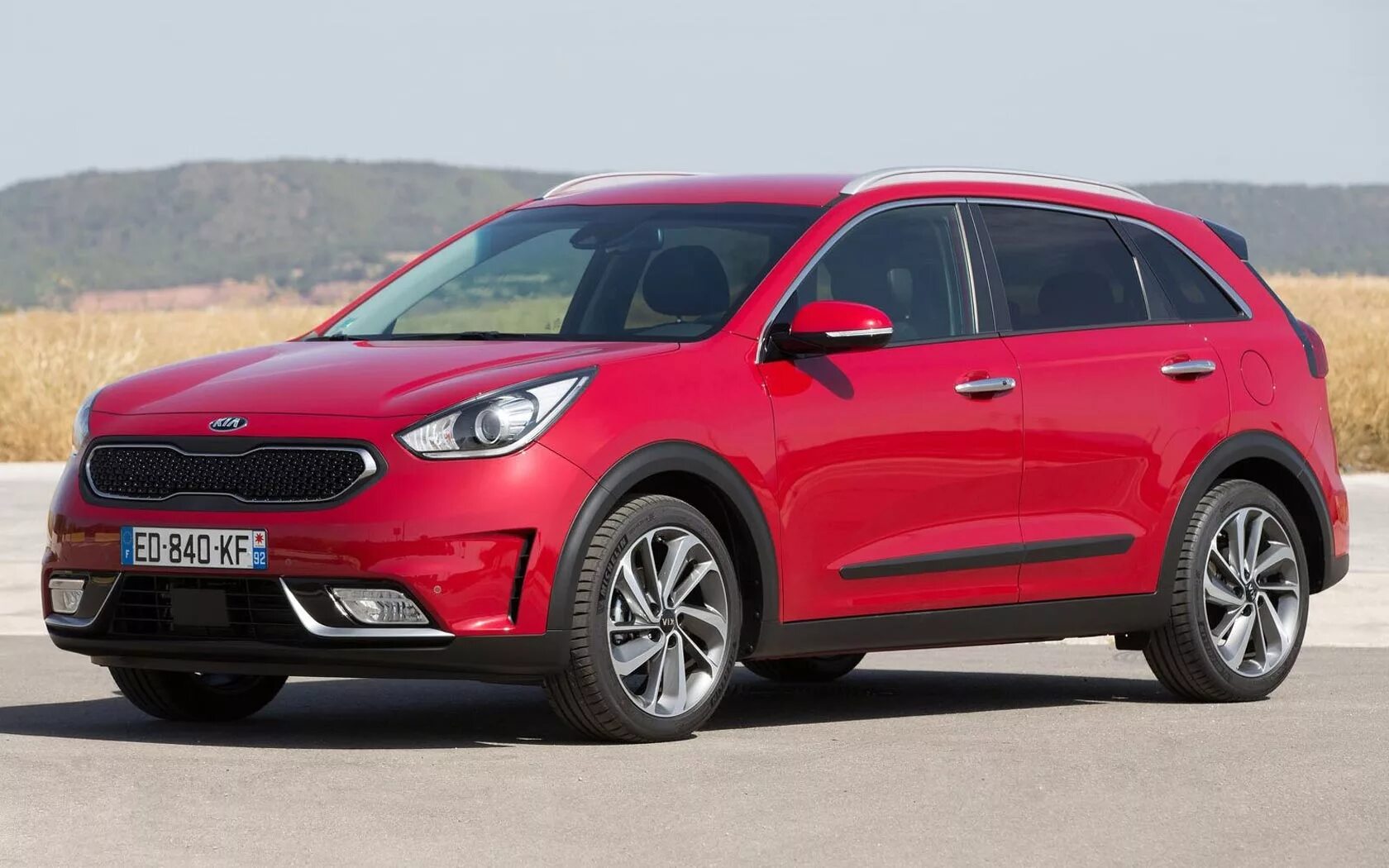 Kia niro hybrid. Kia niro hybrid 2018. Кия ниро. Кия ниро. Kia niro phev.