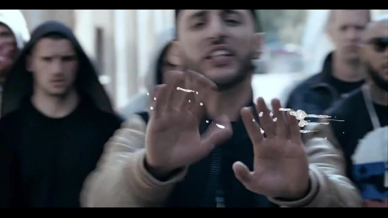 Лоне она одна. L one благословляю на рейв. L'one. L one 2010. L one тигр.