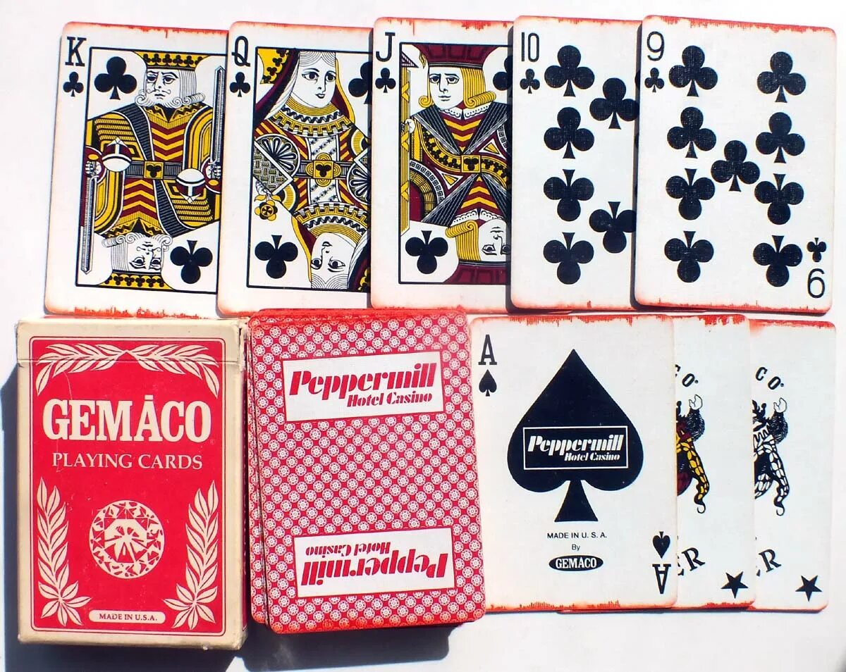 Коробка для игральных карт. Gemaco playing Cards. Карты игральные las Vegas. Машинка для карты игральных.