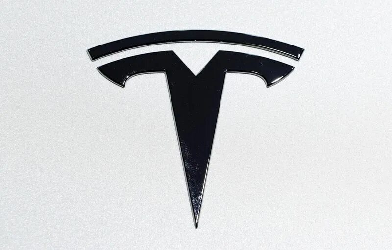 Tesla Emblem The hood emblem of the Tesla electric sports . Flickr
