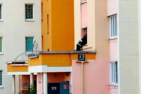 В гродно выпала из окна