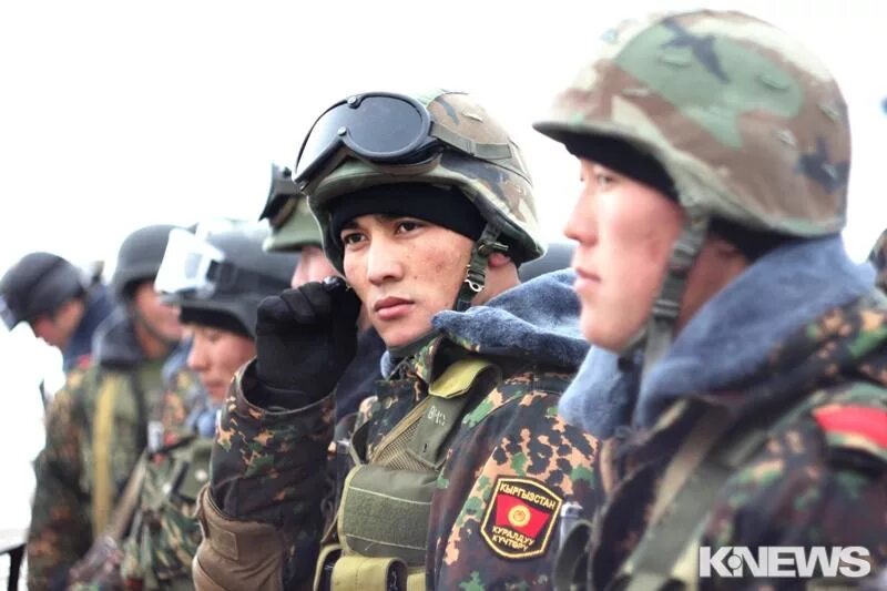 Вооруженны силы кыргызской. День вооруженных сил кыргызстана. Сухопутные войска киргизии. Вооруженны силы кыргызской. Вооруженны силы кыргызской.