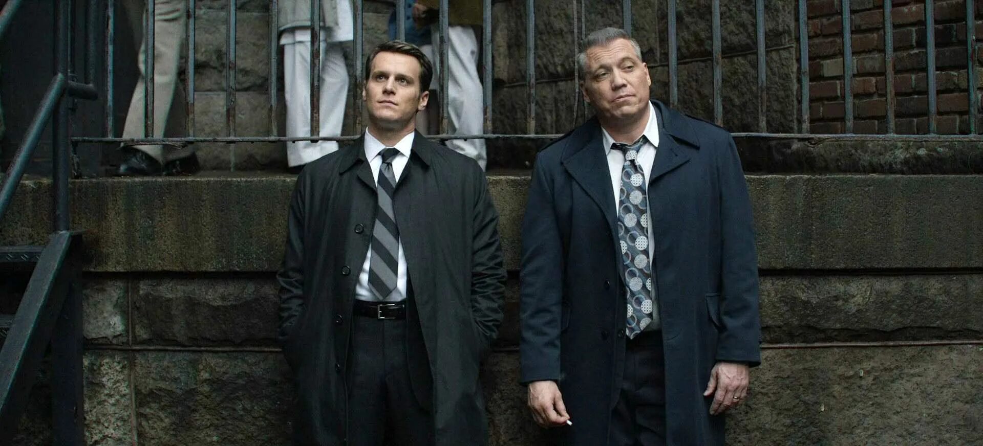 Сэмюэл литтл серийные убийцы сша. Кэмерон бриттон охотник за разумом. Охотник за разумом сериал нетфликс. Список серийных убийц. Тед банди серийный убийца.